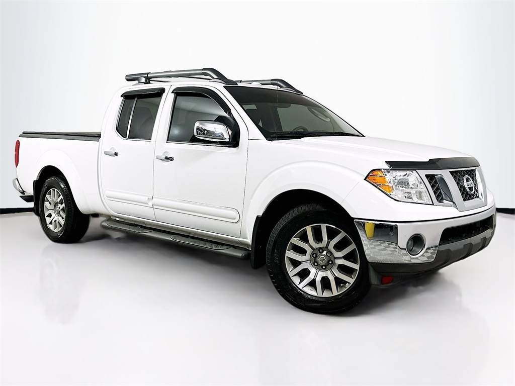2010 Nissan Frontier LE Crew Cab LWB