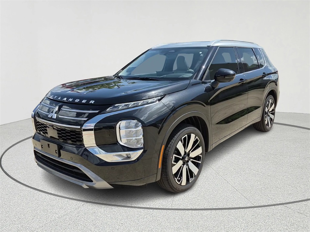 2025 Mitsubishi Outlander SEL - 0