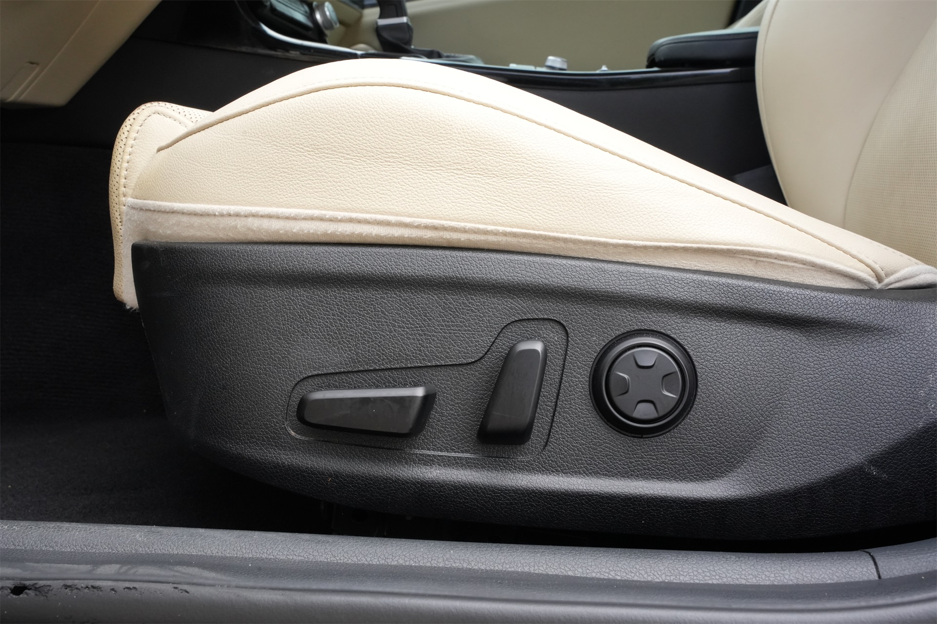 2022 Kia Stinger GT-Line Green at DeMontrond Automotive Group