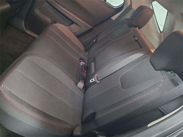 2017 – Chevrolet – Equinox