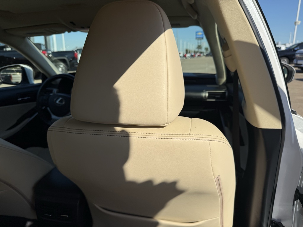 2016 Lexus IS 200t White at Emmons Autoplex