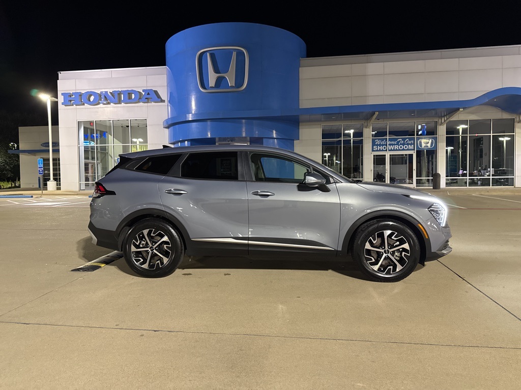 2025 Kia Sportage EX FWD