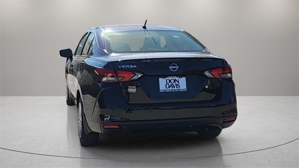 2025 Nissan Versa