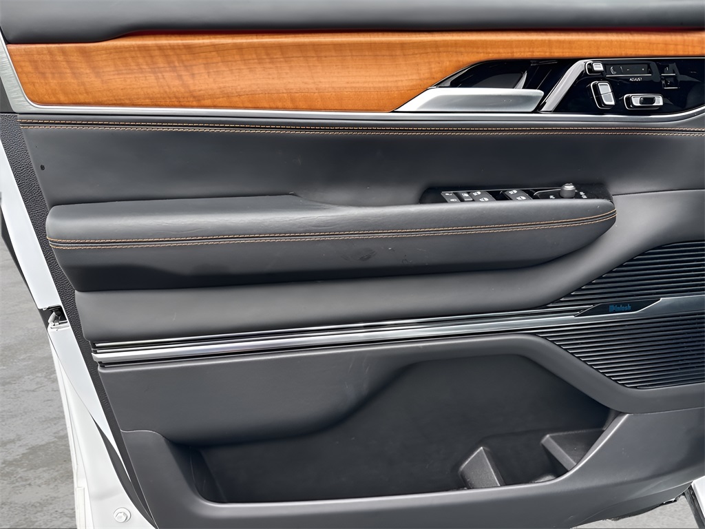 2024 Grand Wagoneer L Grand Wagoneer L
