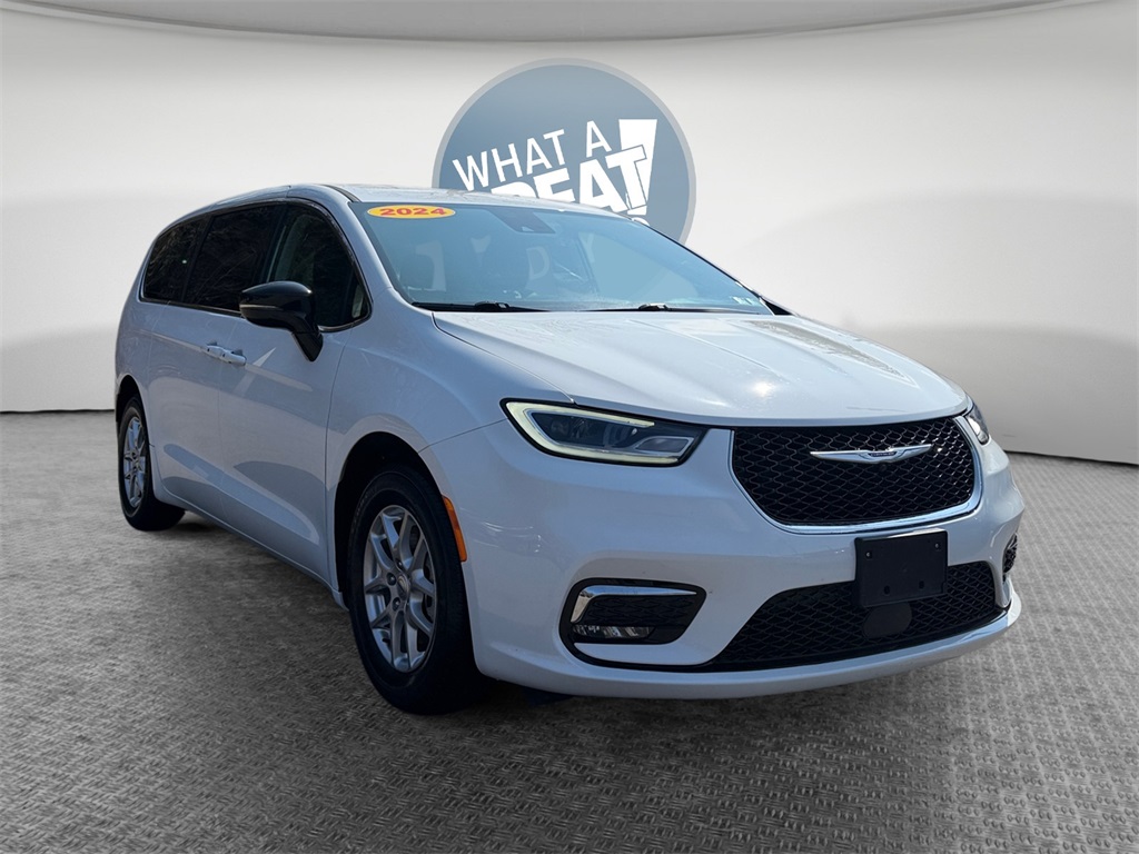 2024 Chrysler Pacifica Touring L FWD