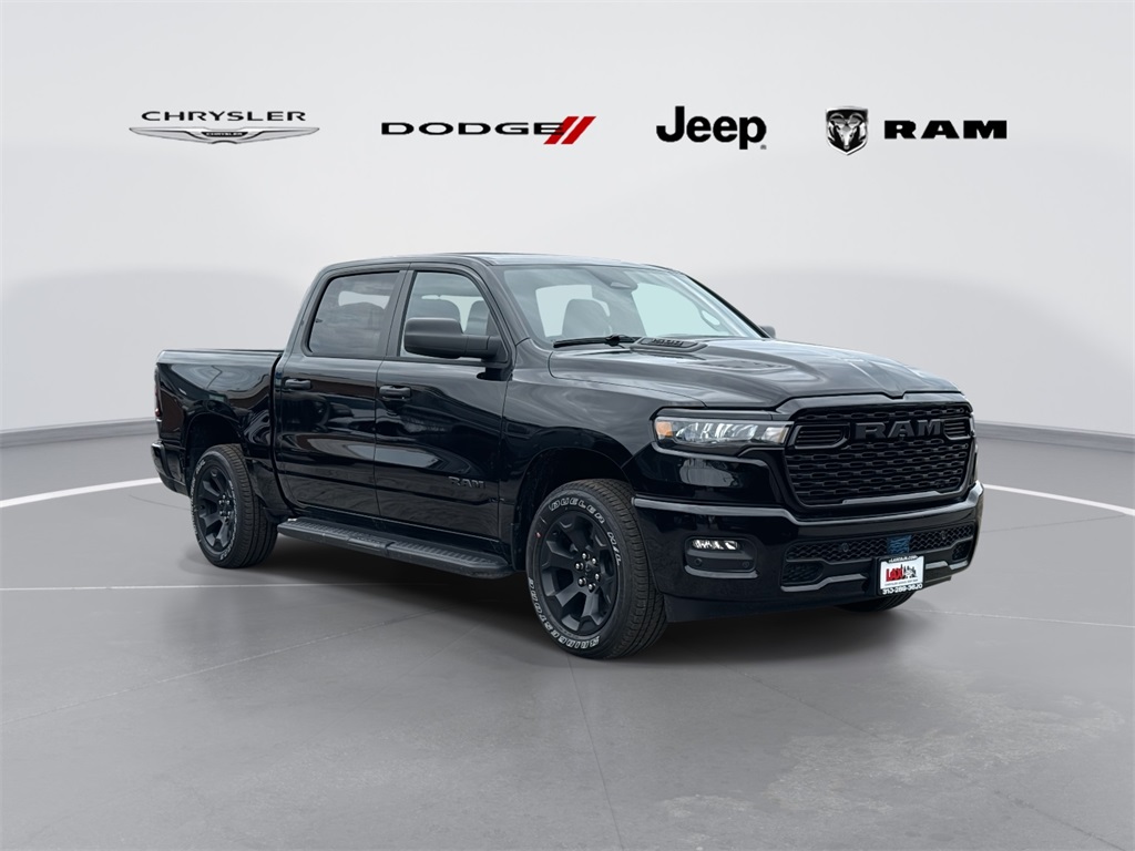 2026 RAM 1500 Express Crew Cab 4WD