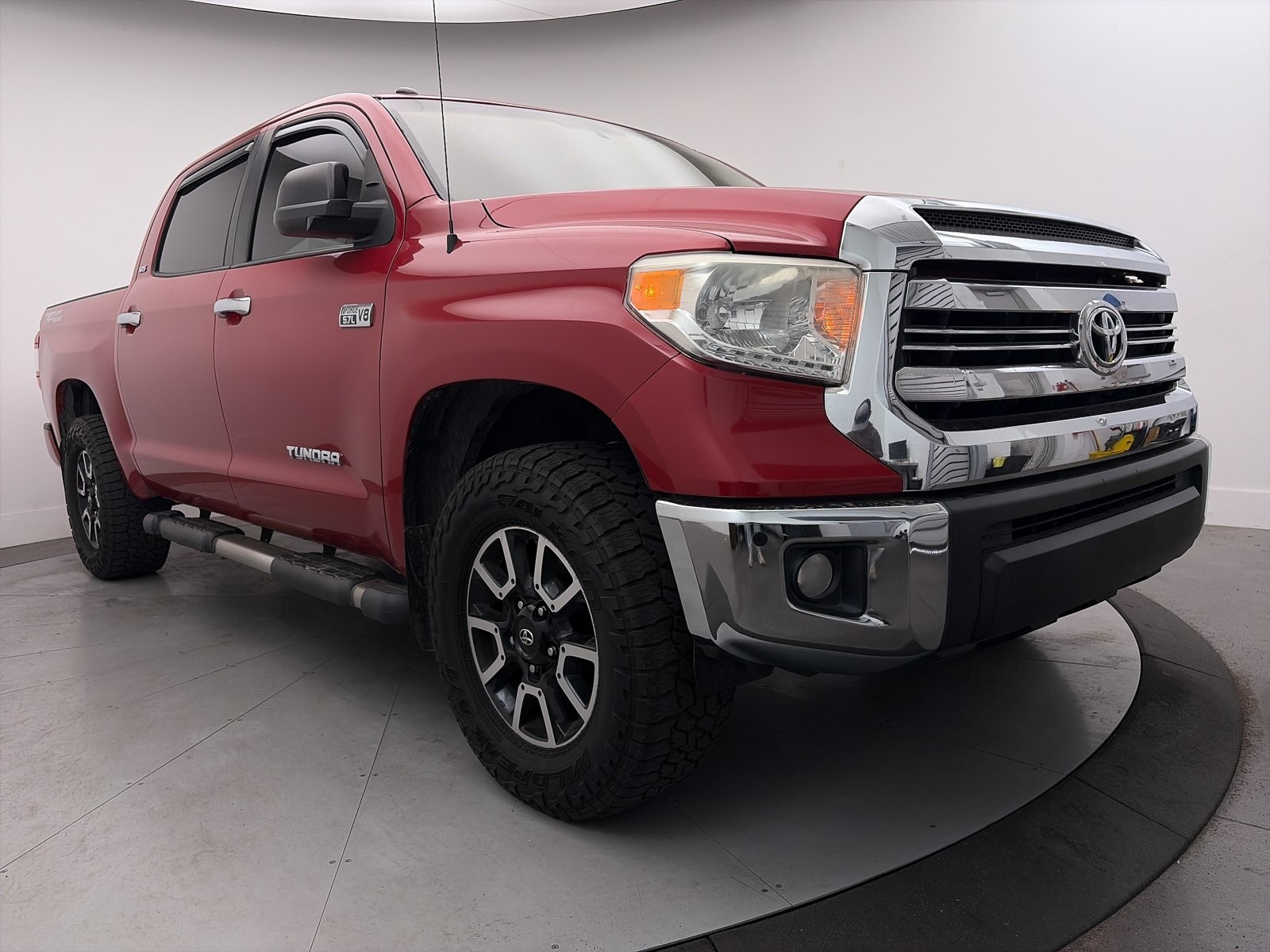 2017 Toyota Tundra SR5