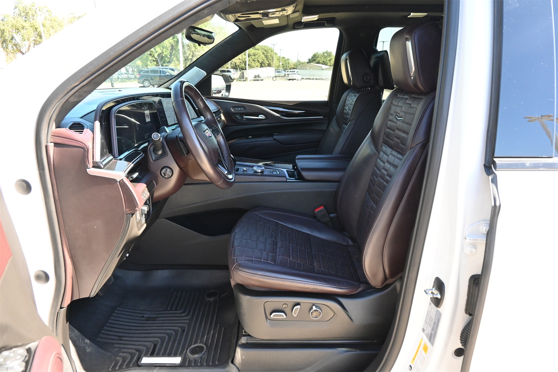 2023 Cadillac Escalade Sport Platinum White at Central Houston Nissan