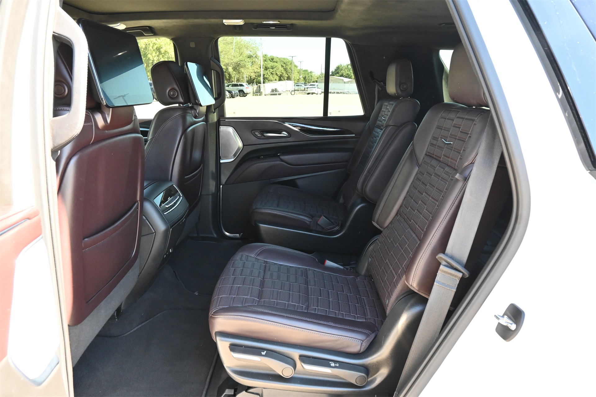 2023 Cadillac Escalade Sport Platinum White at Central Houston Nissan