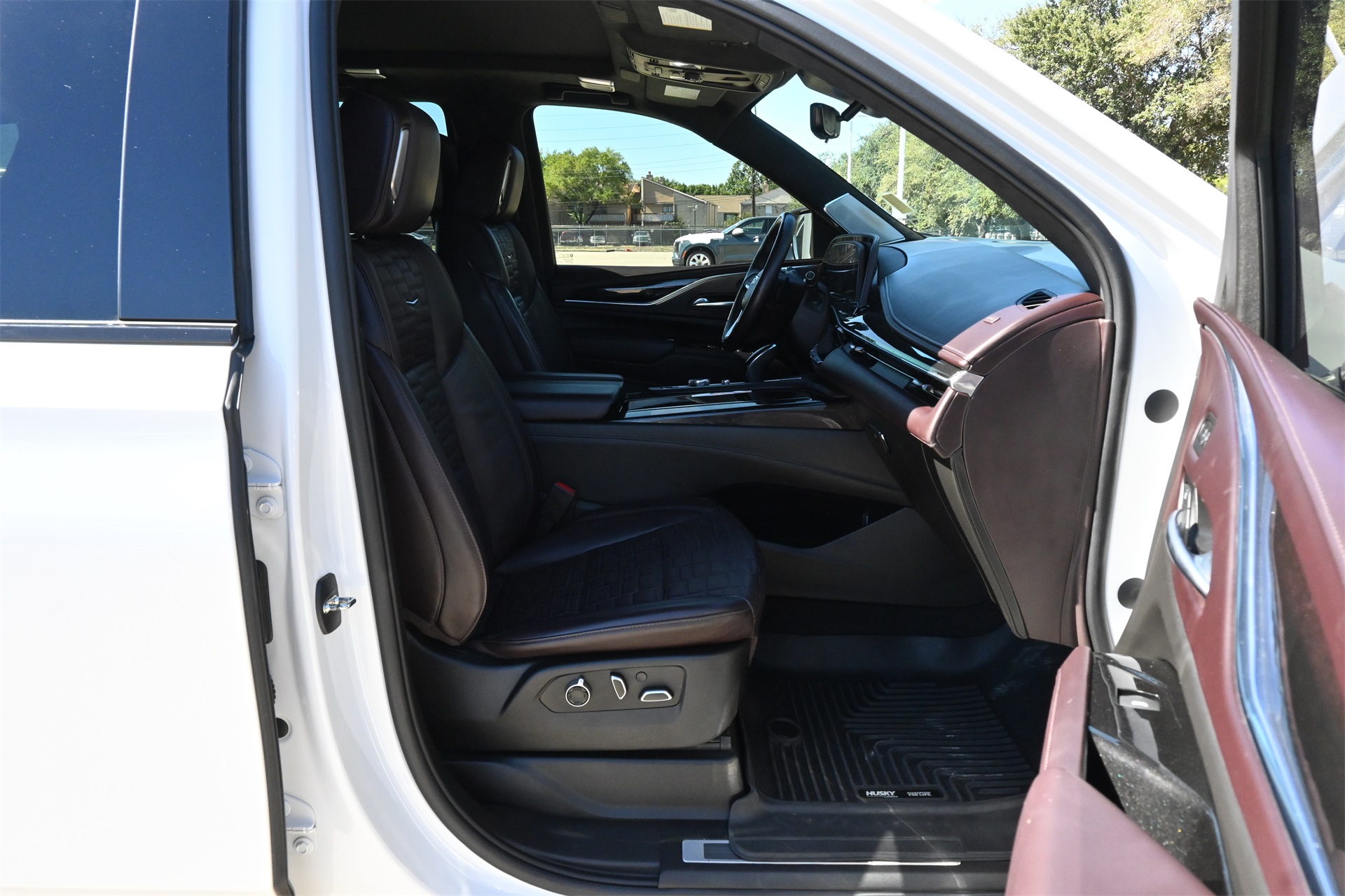 2023 Cadillac Escalade Sport Platinum White at Central Houston Nissan
