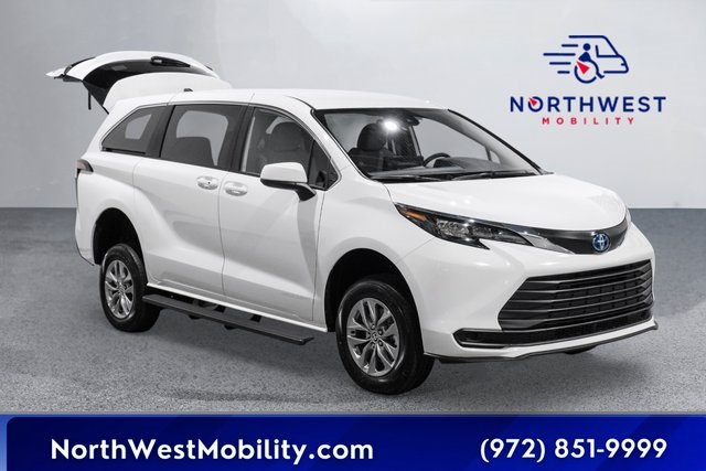 (SS282091) 2025 Toyota Sienna LE