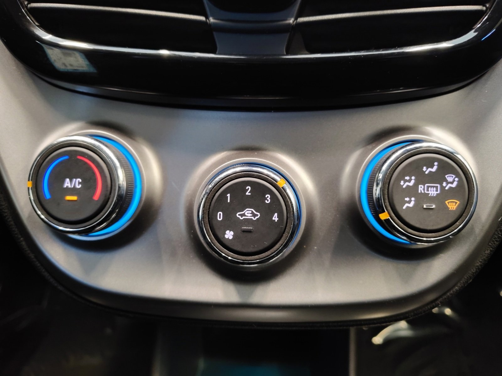 Used Car 2018 Chevrolet Spark  Ls For Sale Under $10,000 In San Antonio, Texas