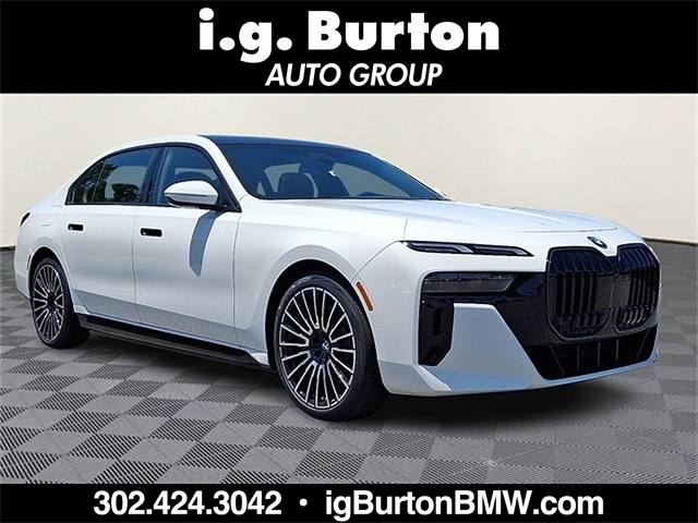 2025 BMW 7 Series 750e xDrive