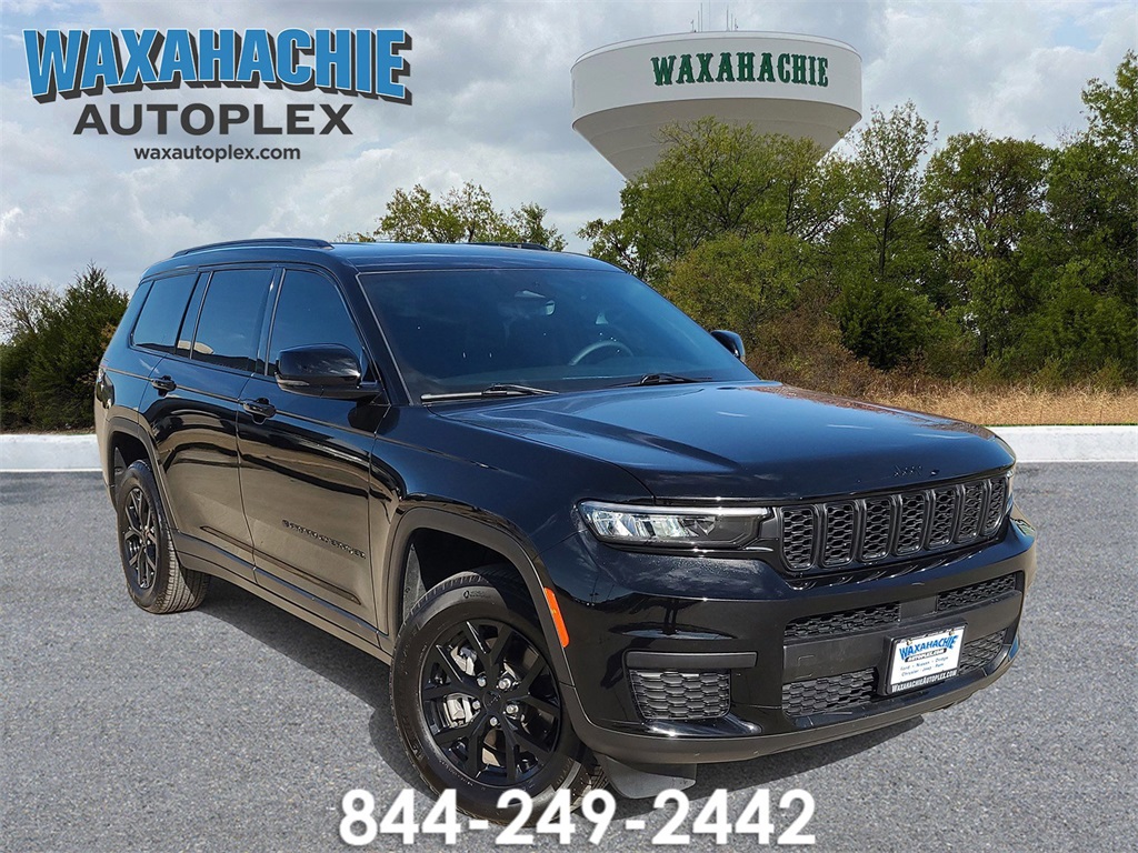 2025 Jeep Grand Cherokee L Altitude 4WD