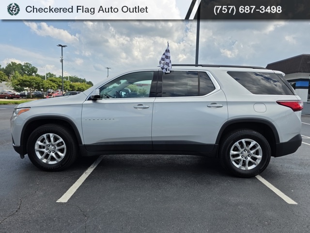 2020 Chevrolet Traverse 1LT photo 3