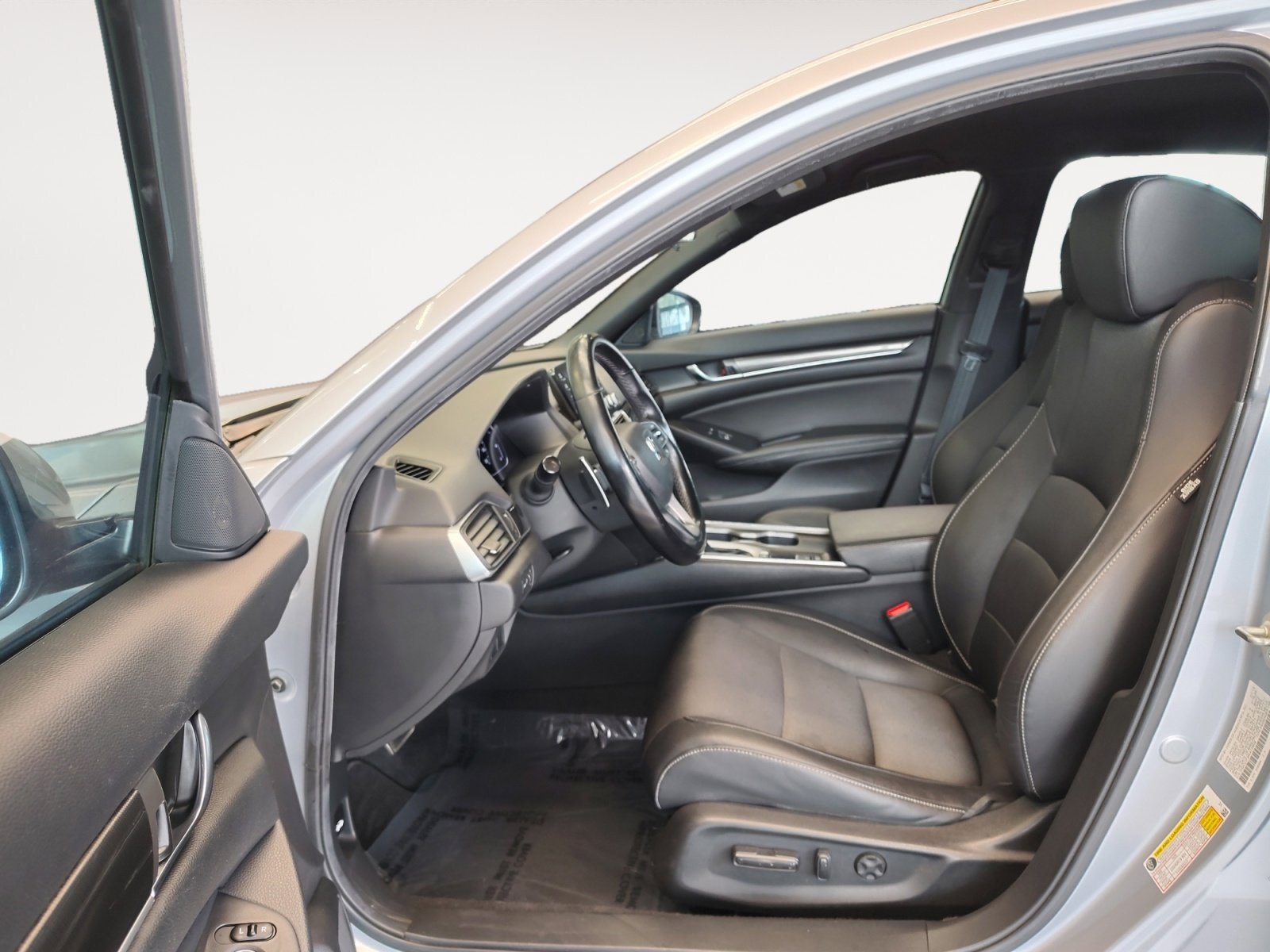 Used Car 2019 Honda Accord  Sport For Sale Under $20,000 In San Antonio, Texas