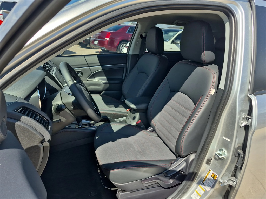 2025 Mitsubishi Outlander Sport 2.0 SE Silver at North Houston Mitsubishi