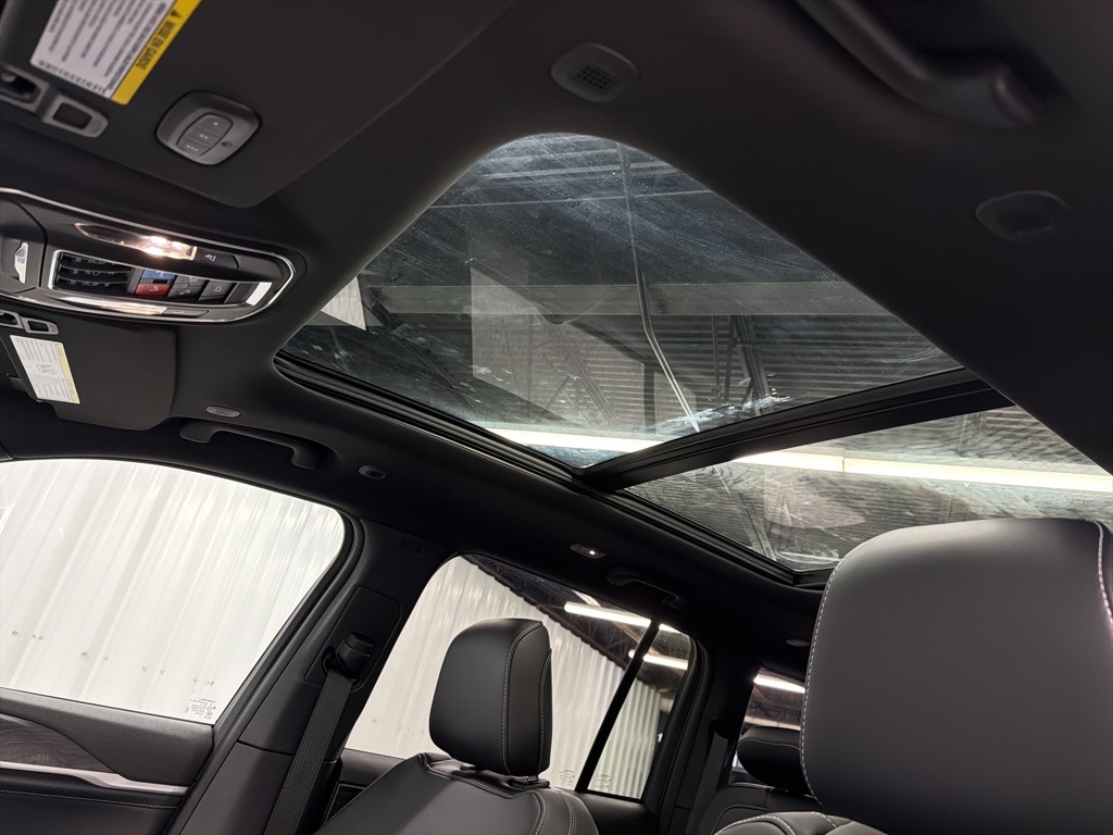 2026 Jeep Grand Cherokee Limited Black at River Oaks CDJR