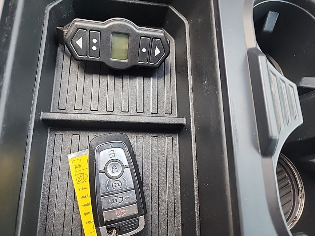 Used Car 2019 Ford F-350sd  Lariat For Sale In Floresville, Texas