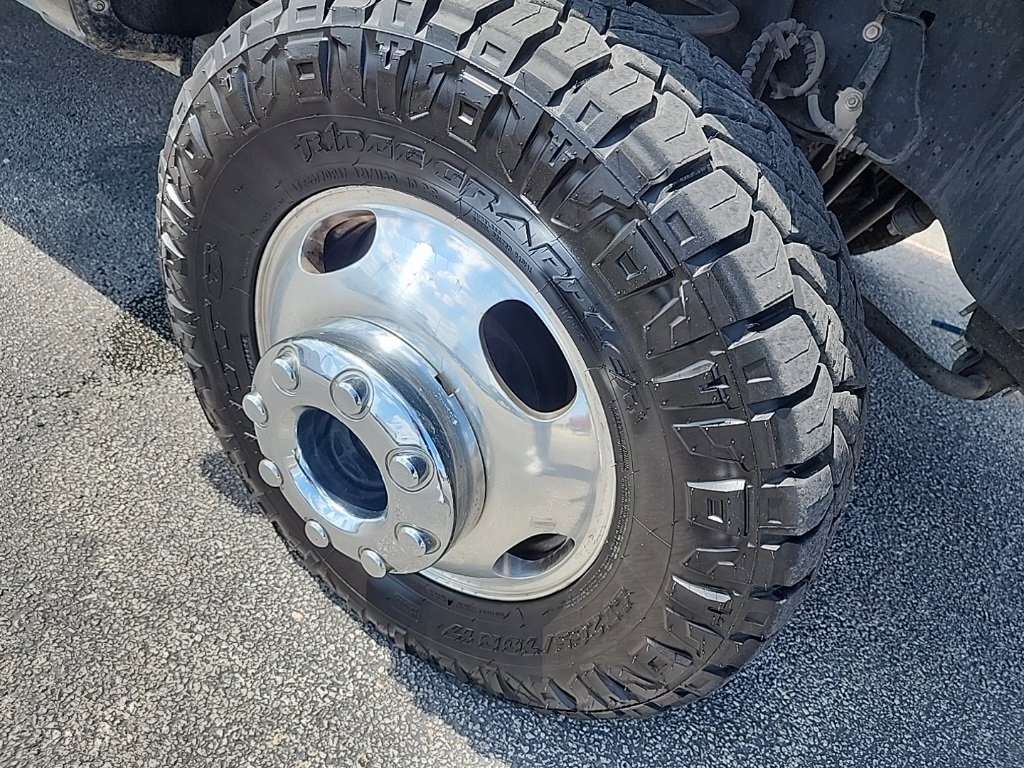 Used Car 2019 Ford F-350sd  Lariat For Sale In Floresville, Texas