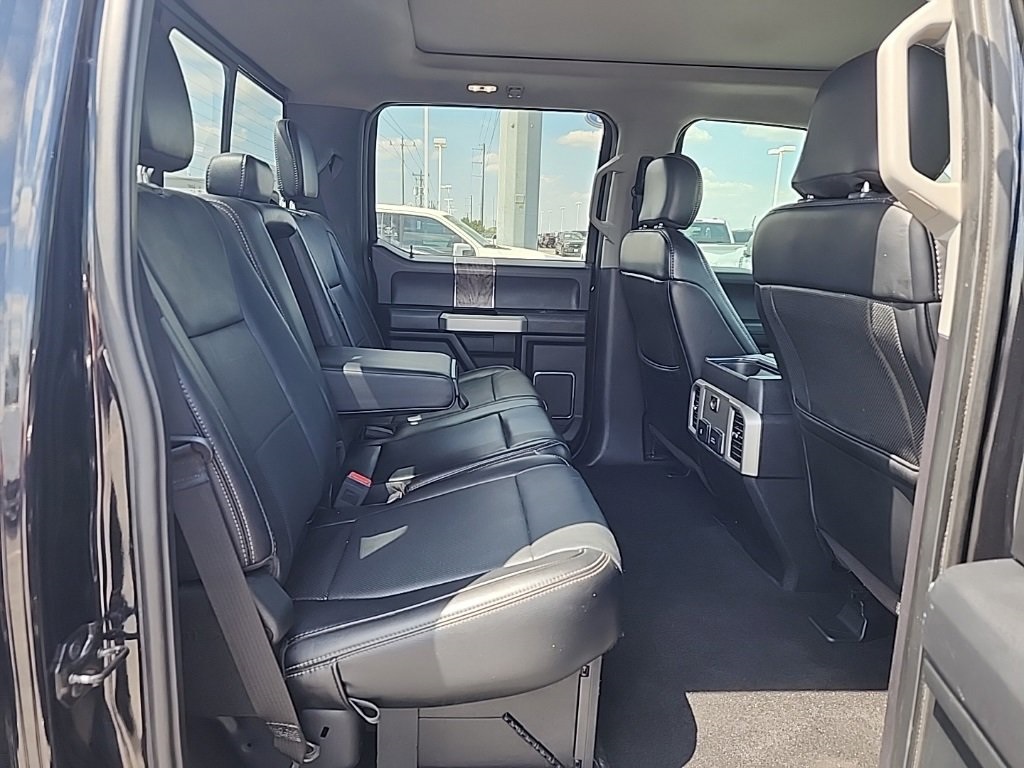 Used Car 2019 Ford F-350sd  Lariat For Sale In Floresville, Texas