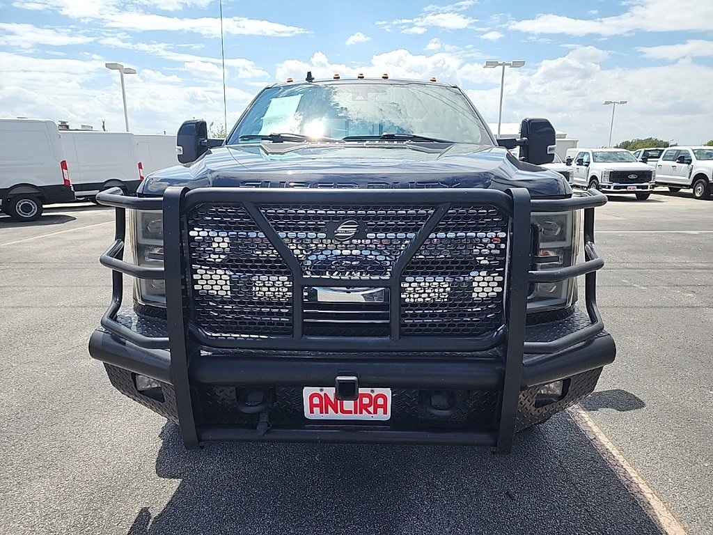 Used Car 2019 Ford F-350sd  Lariat For Sale In Floresville, Texas