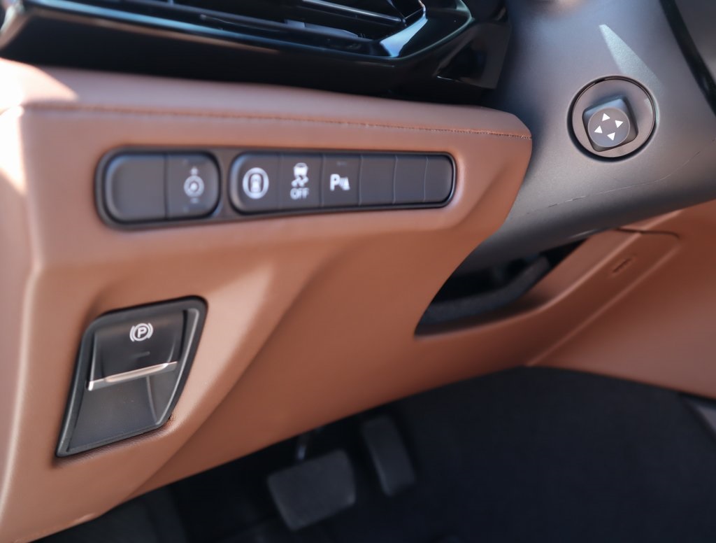 Thumbnail: 2023 Acura MDX - 26