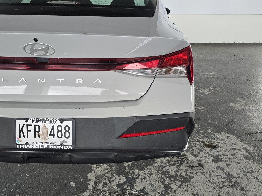 Thumbnail: 2024 Hyundai Elantra - 26