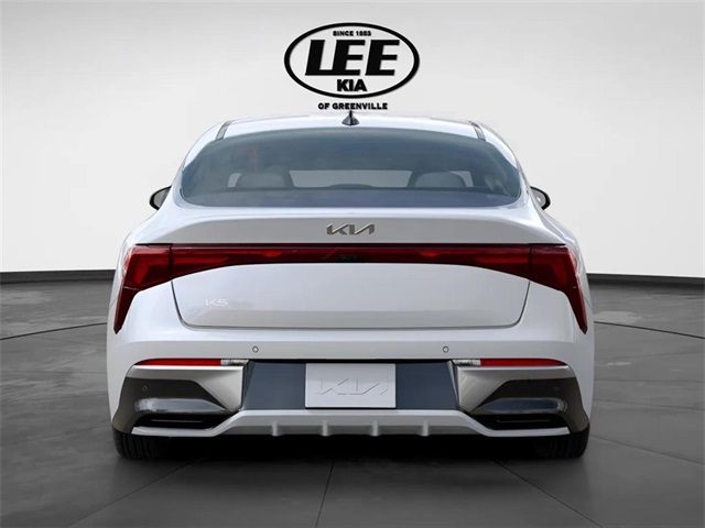 New Snow White Pearl 2025 Kia K5 LXS for Sale in Greenville, NC