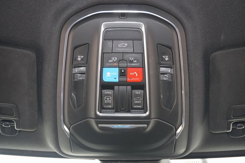 Used Car 2023 Jeep Grand Cherokee L  Altitude For Sale Under $35,000 In Weatherford, Texas