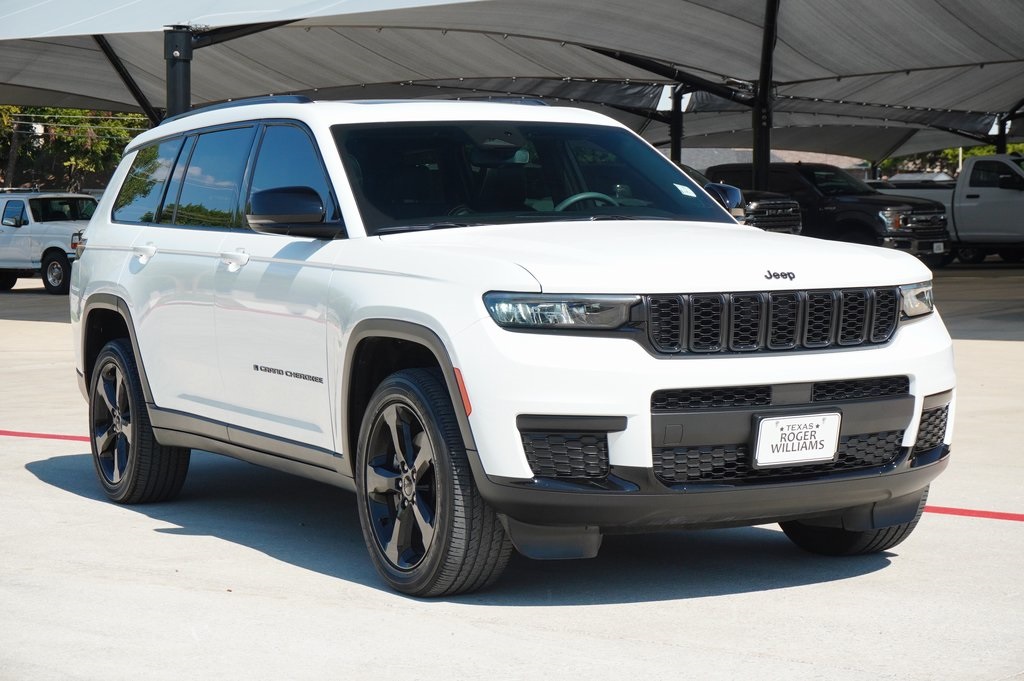 Used Car 2023 Jeep Grand Cherokee L  Altitude For Sale Under $35,000 In Weatherford, Texas