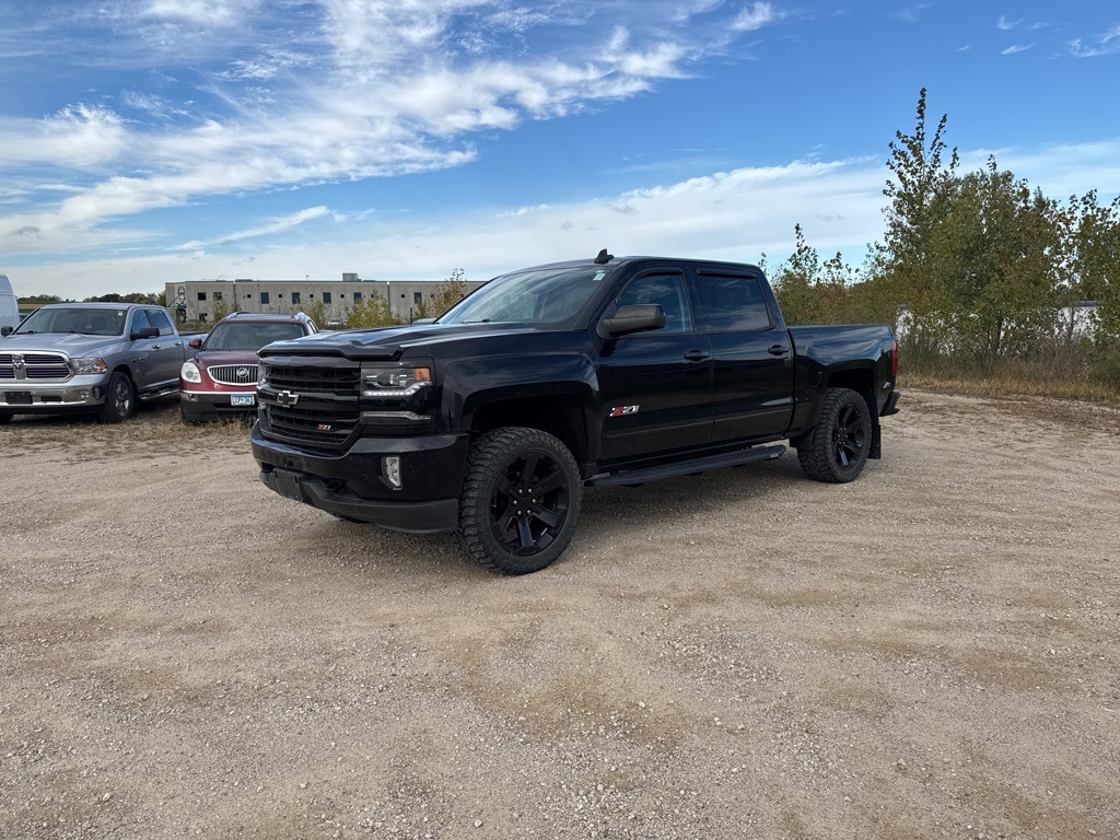 2018 Chevrolet Silverado 1500 LTZ photo 3
