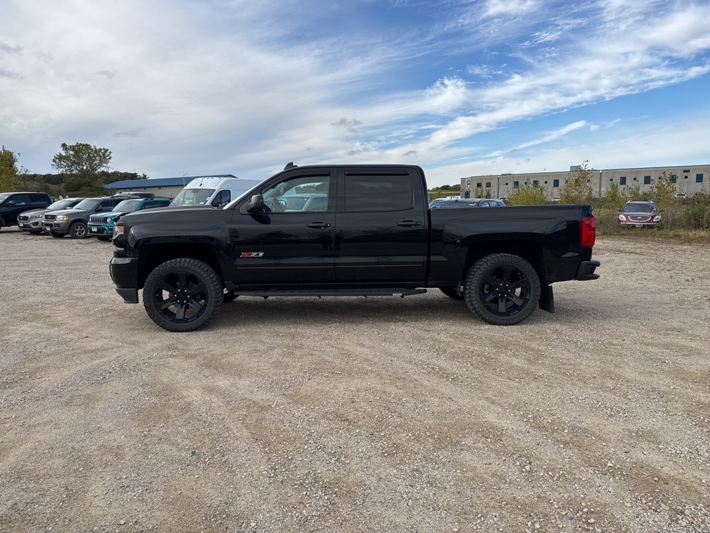 2018 Chevrolet Silverado 1500 LTZ photo 4