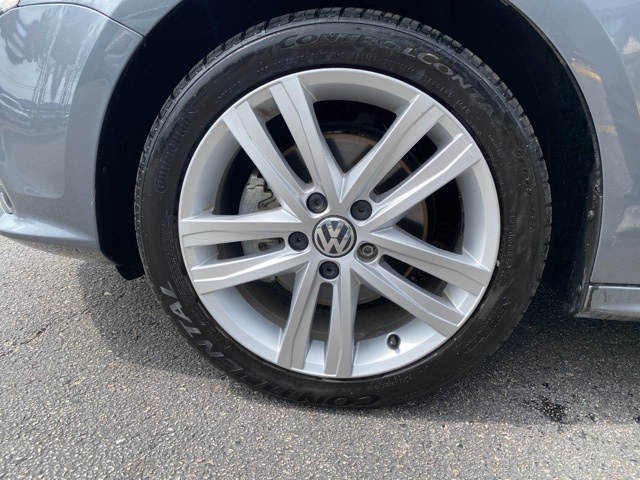 Used Car 2017 Volkswagen Jetta  1.8t Sel For Sale Under $15,000 In San Antonio, Texas