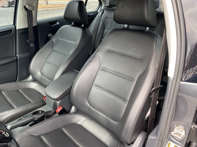 Used Car 2017 Volkswagen Jetta  1.8t Sel For Sale Under $15,000 In San Antonio, Texas