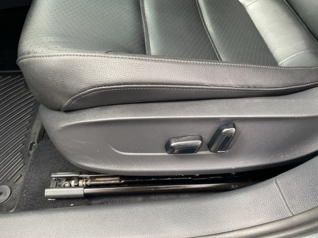 Used Car 2017 Volkswagen Jetta  1.8t Sel For Sale Under $15,000 In San Antonio, Texas