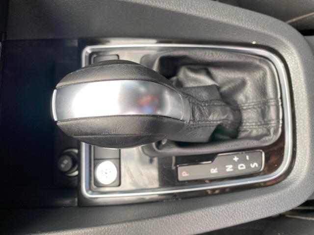 Used Car 2017 Volkswagen Jetta  1.8t Sel For Sale Under $15,000 In San Antonio, Texas