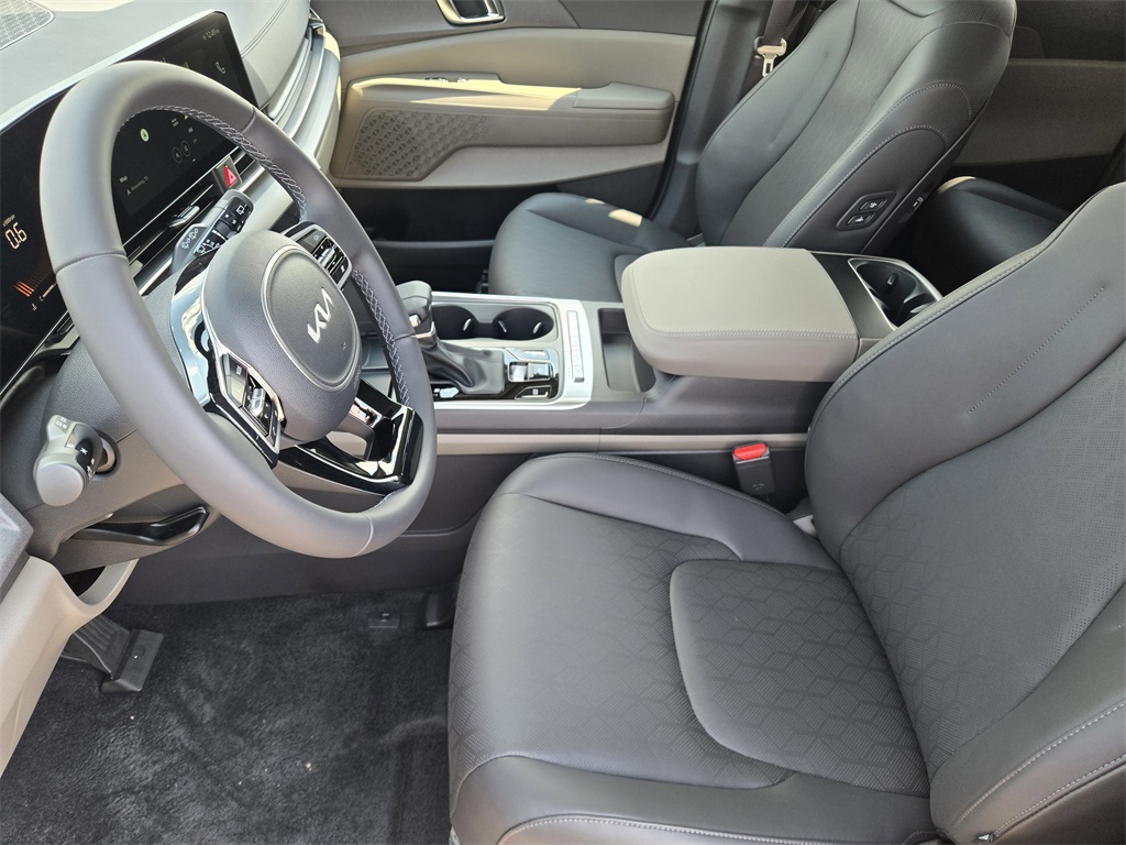 2026 Kia Carnival EX - 8
