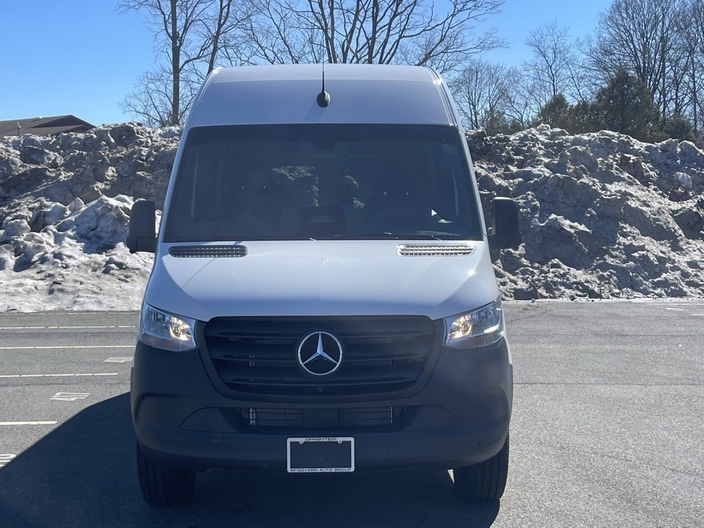 2025 Mercedes-Benz Sprinter