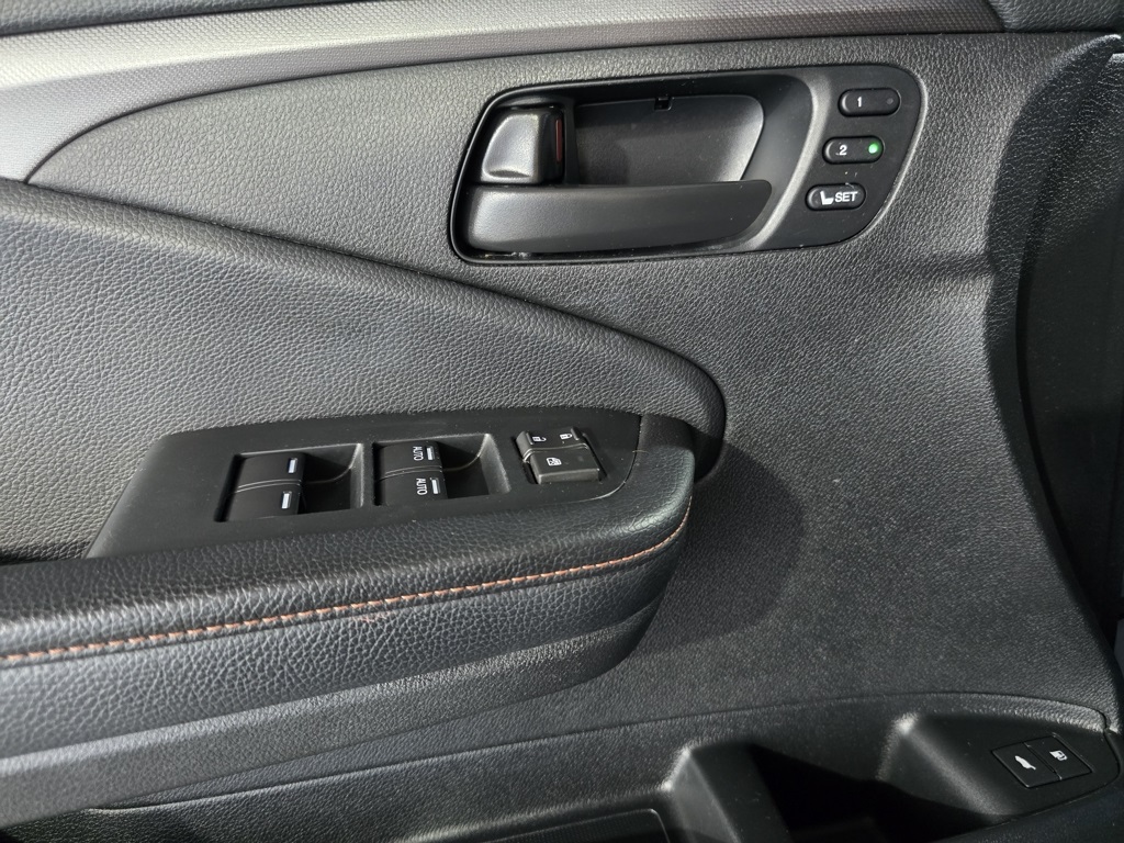 Thumbnail: 2022 Honda Pilot - 13