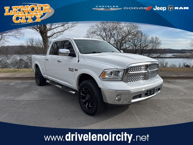 2017 RAM 1500 Laramie Crew Cab 4WD