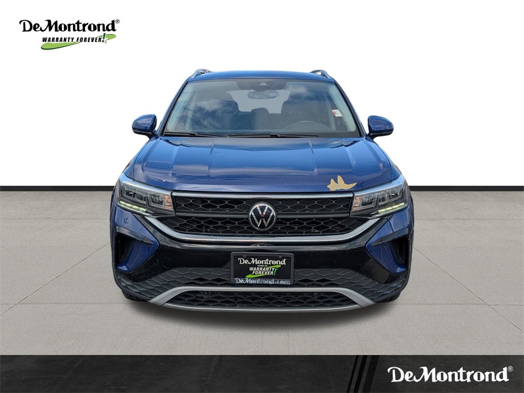 2023 Volkswagen Taos 1.5T SE Blue at DeMontrond Auto Country