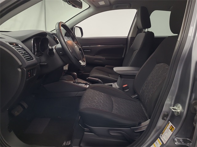 2022 – Mitsubishi – Outlander Sport