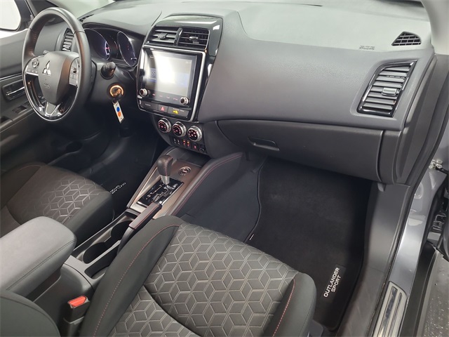 2022 – Mitsubishi – Outlander Sport