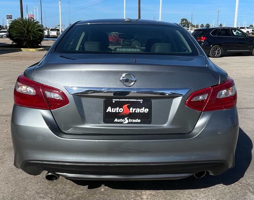 2018 Nissan Altima 2.5 SL Gray at Emmons Autoplex