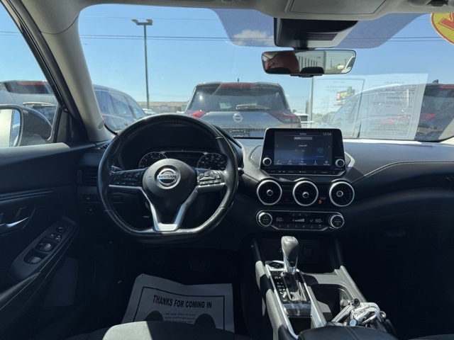 2022 Nissan Sentra SV photo 3