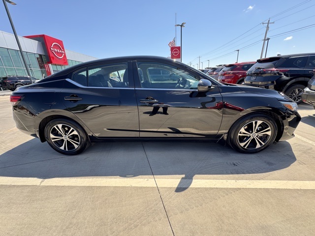 2022 Nissan Sentra SV photo 6