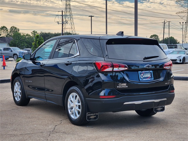 2022 Chevrolet Equinox LT - 4