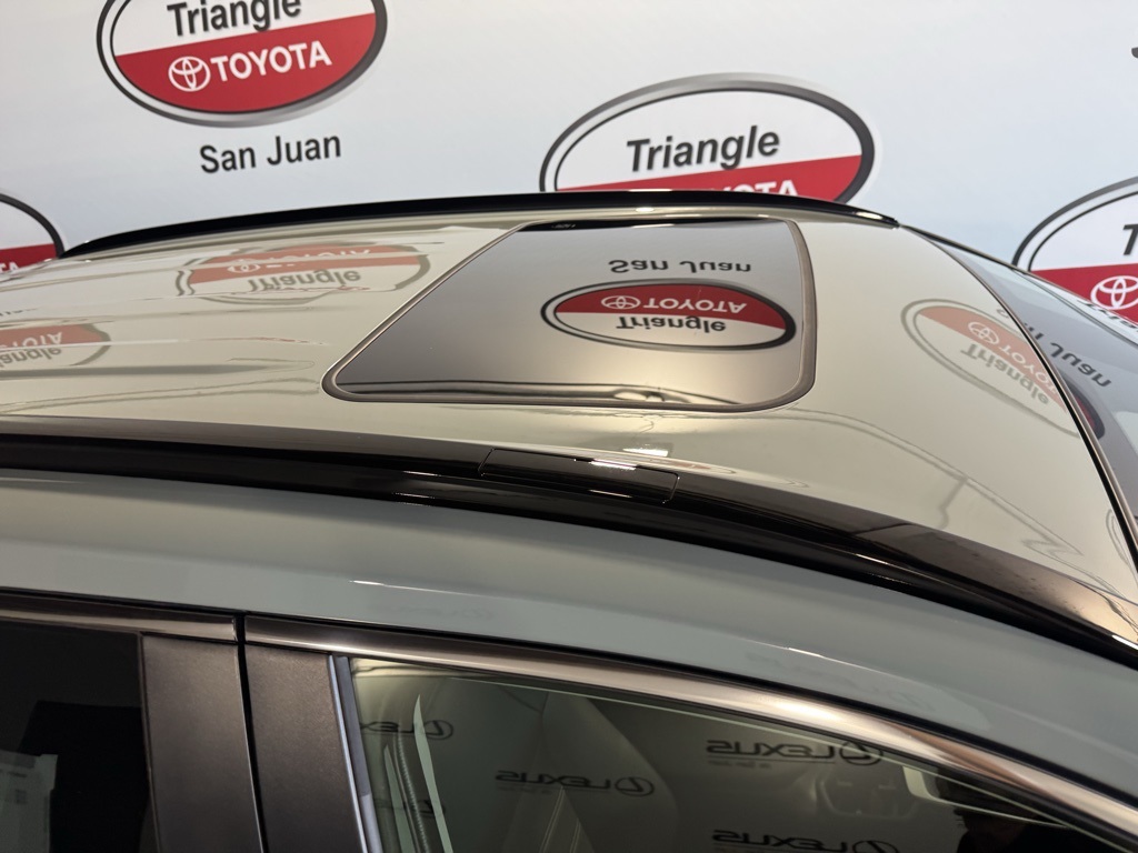 Thumbnail: 2025 Toyota RAV4 - 10