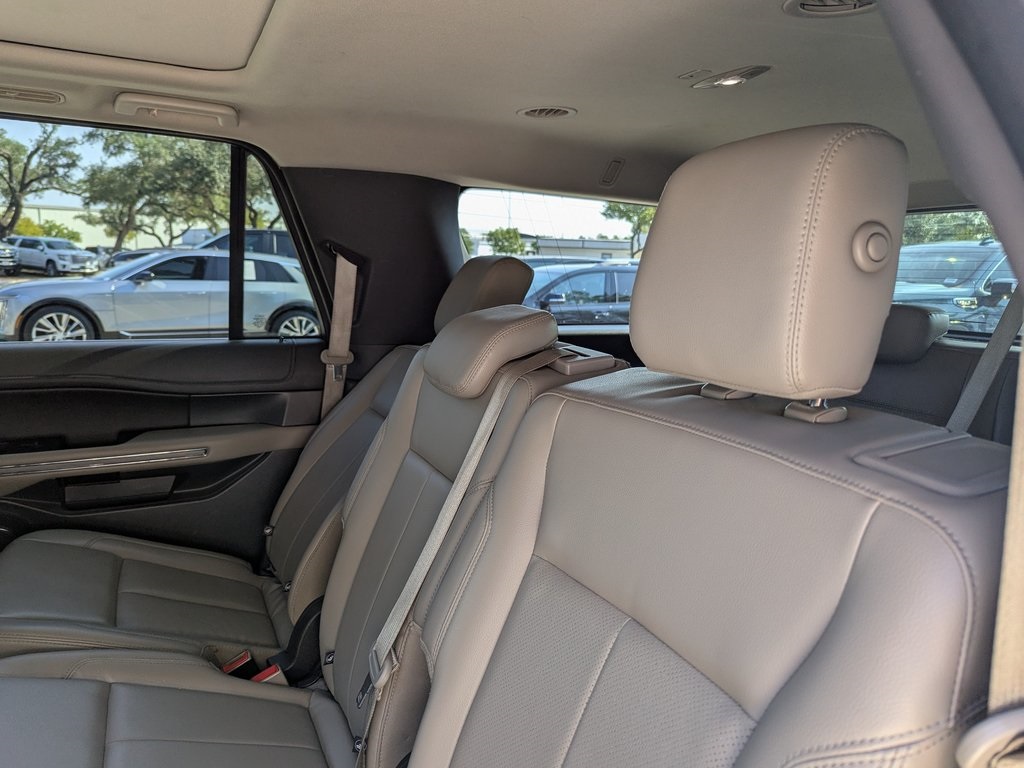 Used Car 2019 Ford Expedition Max  Xlt For Sale In Austin, Texas